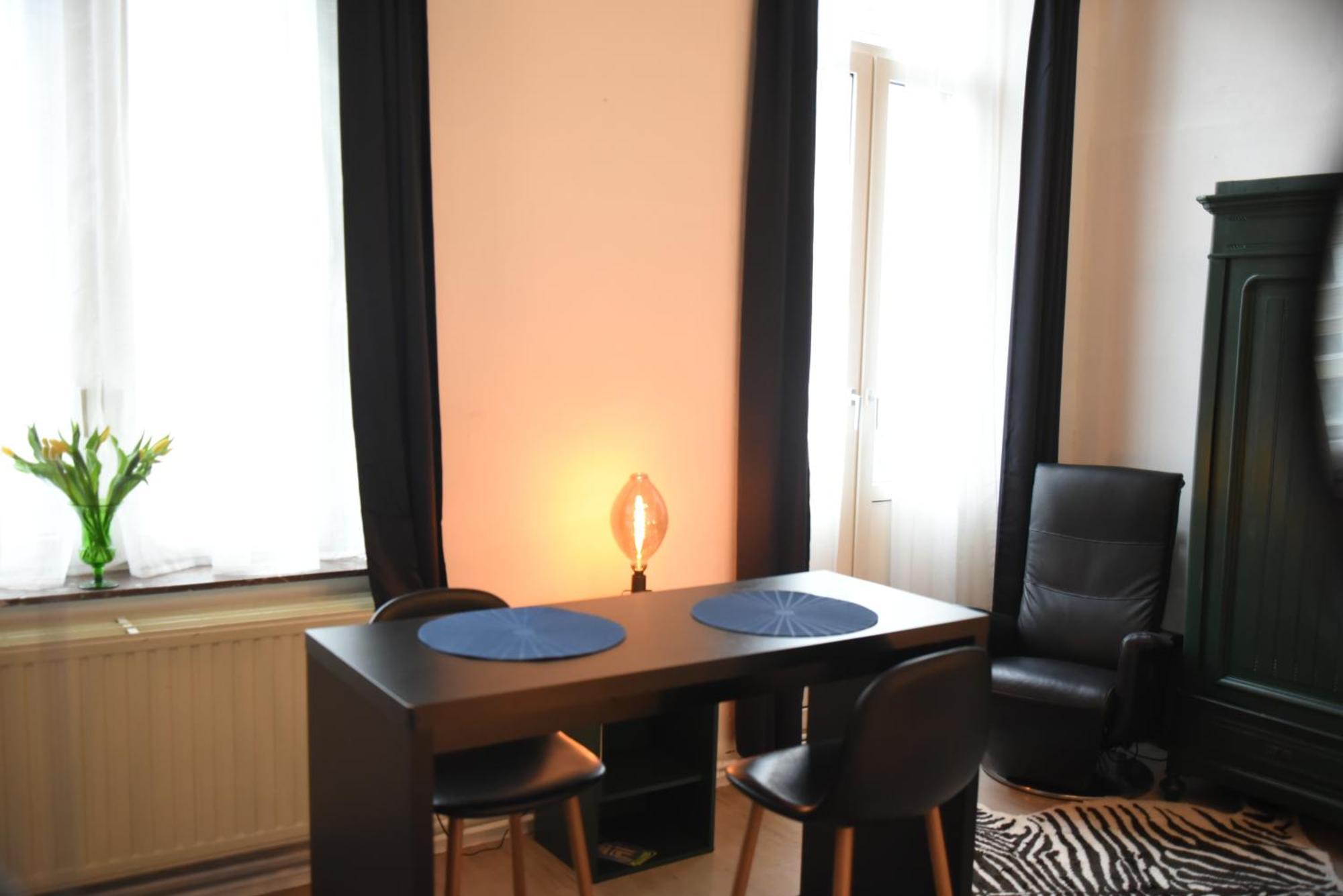 Le Piercot Hotel Liege Room photo